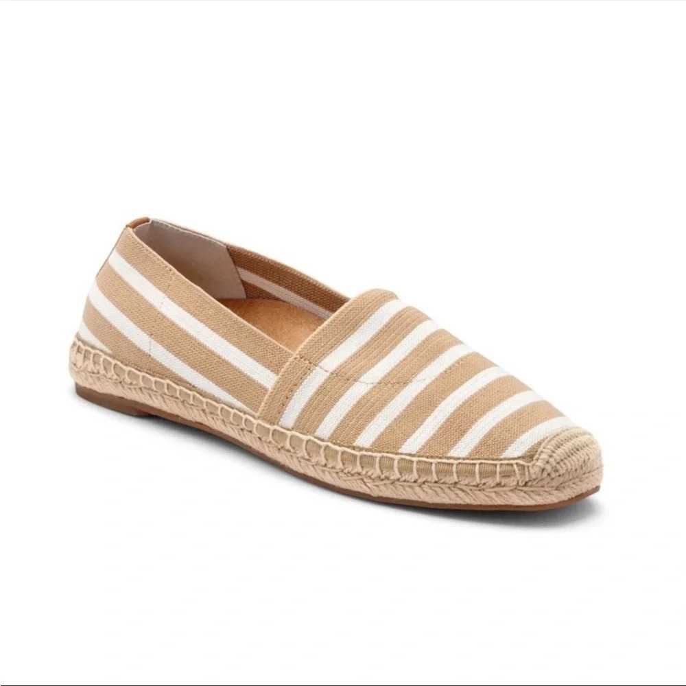 Vionic Coast 356 Valeri Slip On Espadrille Flats Sand Size 8